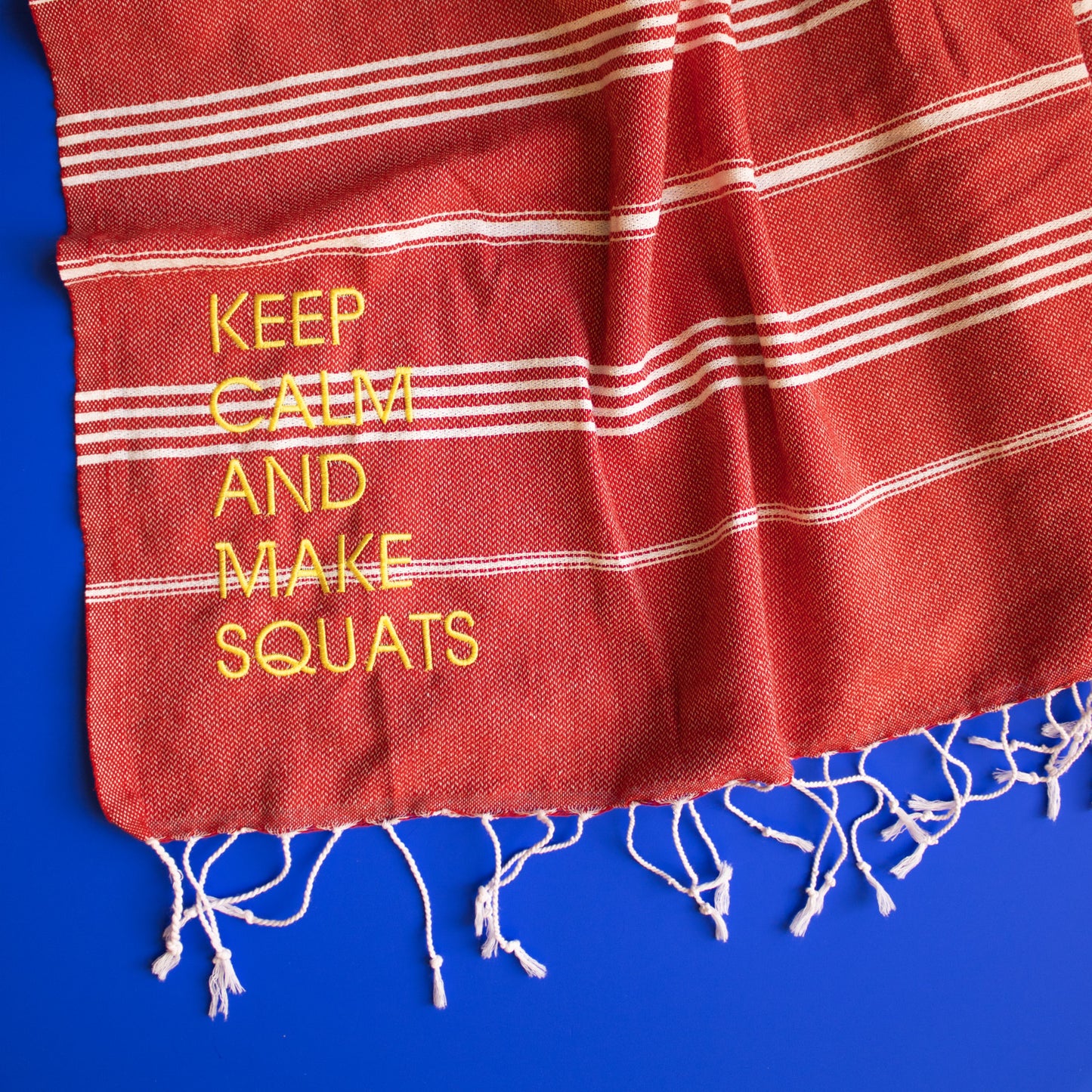 "KEEP CALM AND MAKE SQUATS" Besticktes Hamamtuch