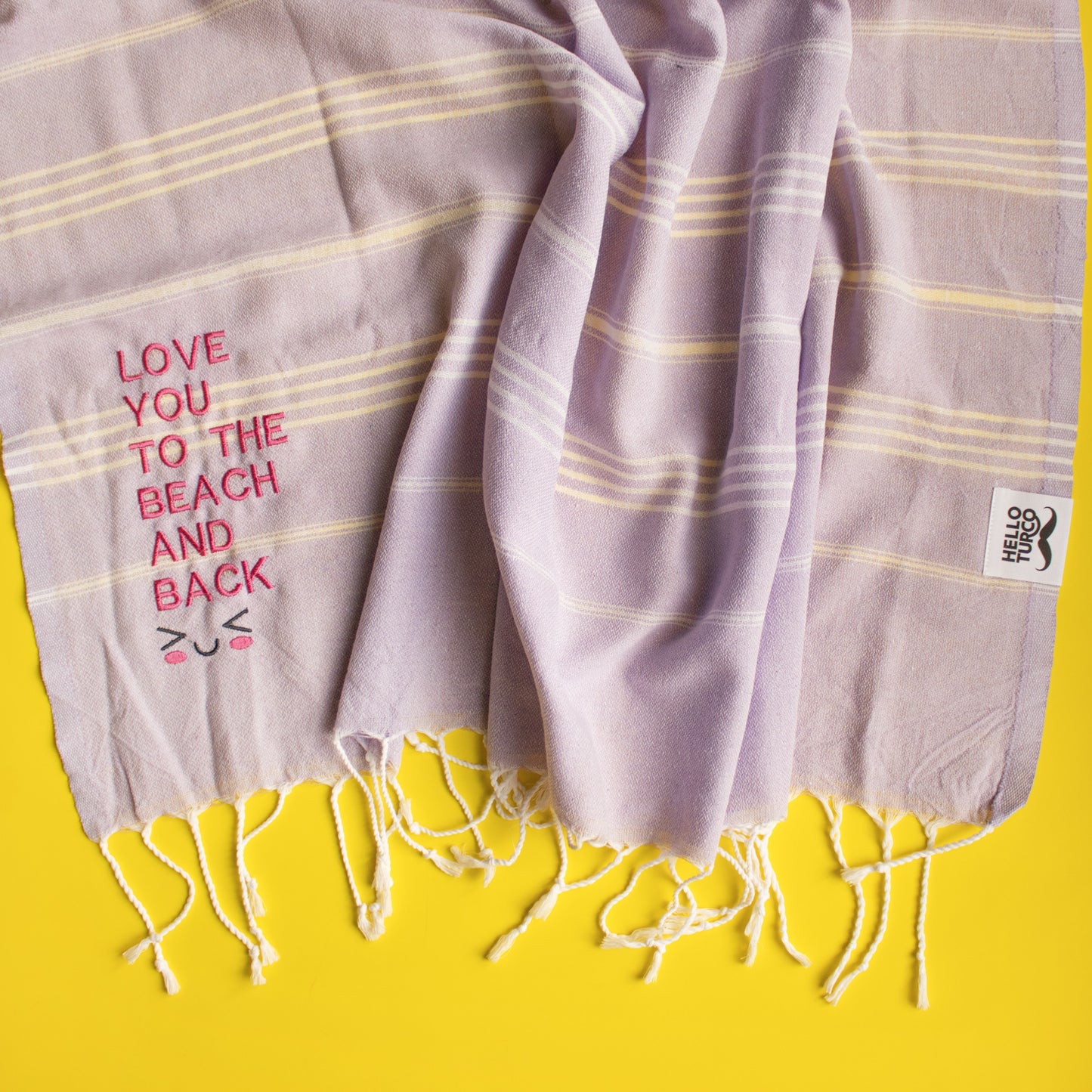 "LOVE YOU TO THE BEACH AND BACK" Besticktes Hamamtuch - Lila