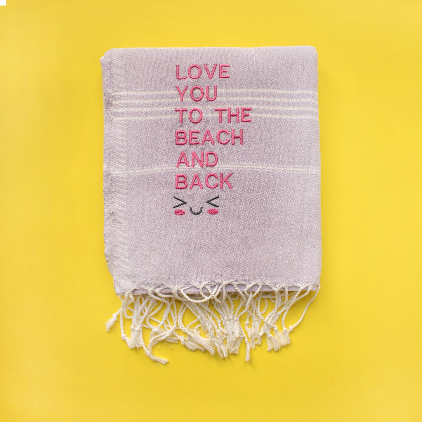 "LOVE YOU TO THE BEACH AND BACK" Besticktes Hamamtuch - Lila