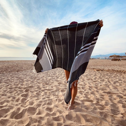 BEACH GIRLS Anthracite Turkish Beach Towel - lightweight, quick-drying & versatile