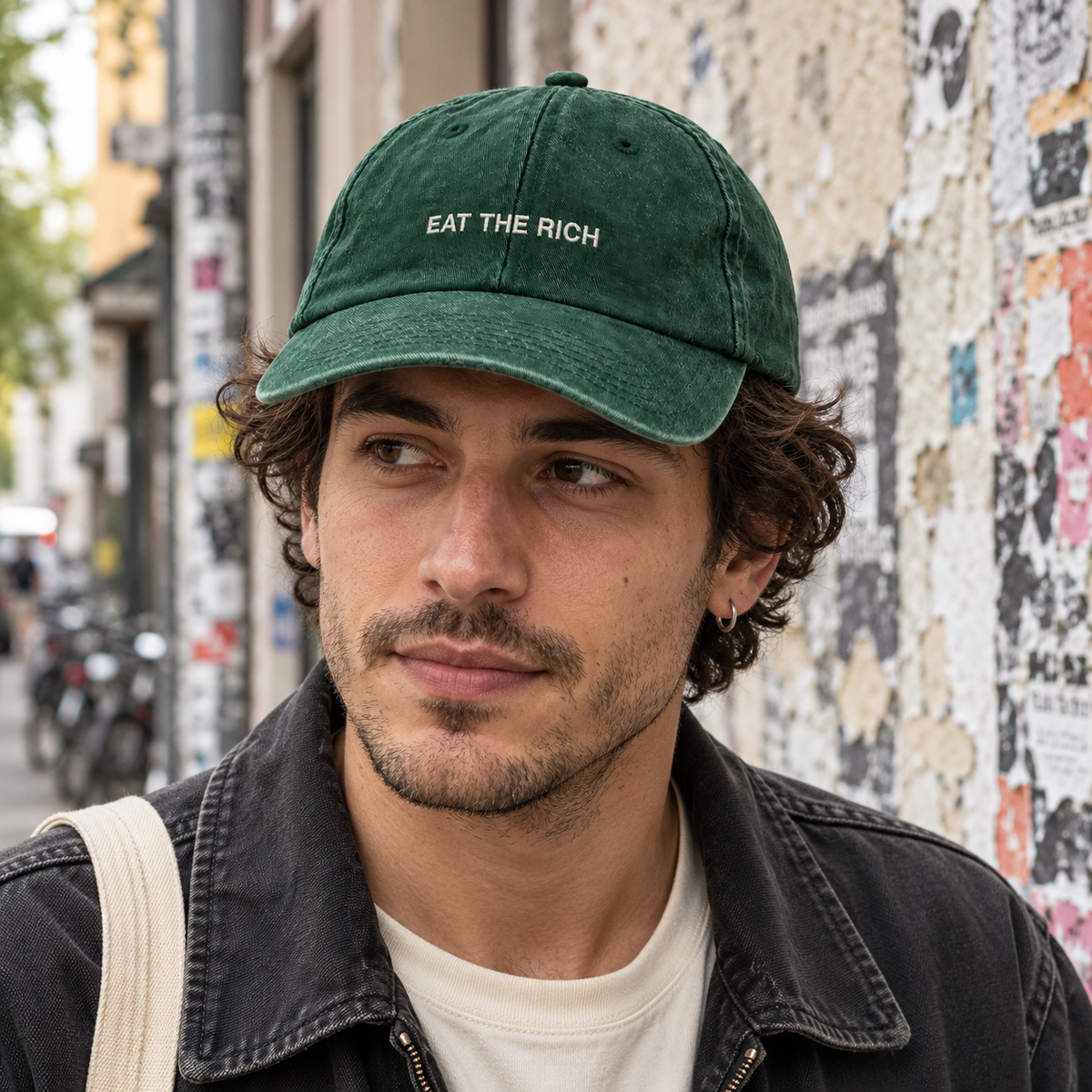 Personalisierte Vintage Forest Green Cap "Eat The Rich" HELLO TURCO