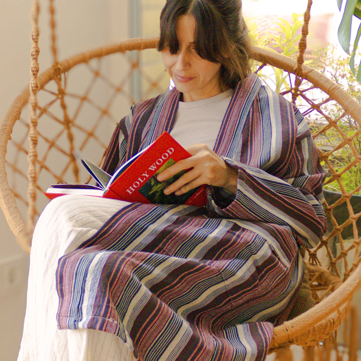 BURGUNDY ROBE - Handwoven Bathrobe for Relaxation