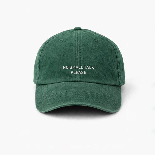 Personalisierte Vintage Forest Green Cap "No Small Talk Please"